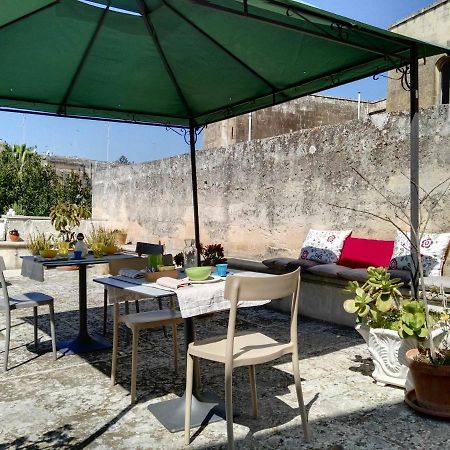 B&B La Casa Gialla Lecce Buitenkant foto