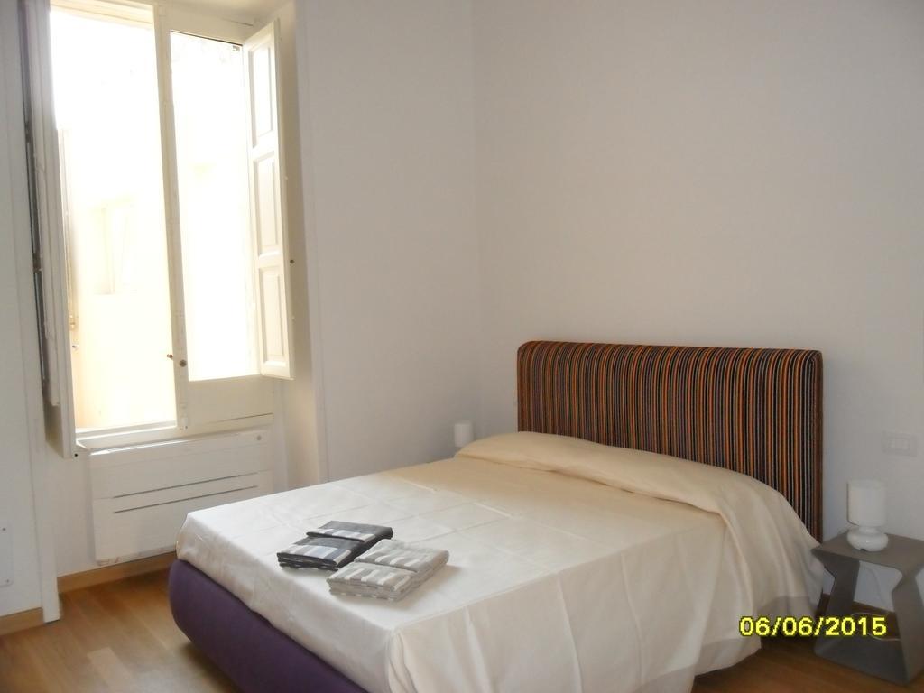B&B La Casa Gialla Lecce Kamer foto